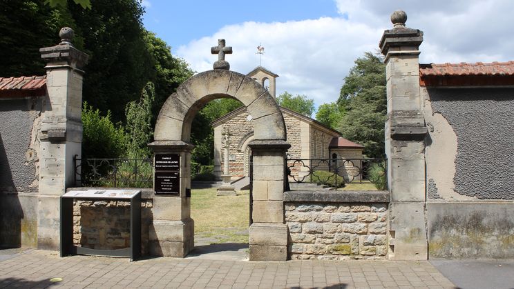 CHAPELLE FOUJITA